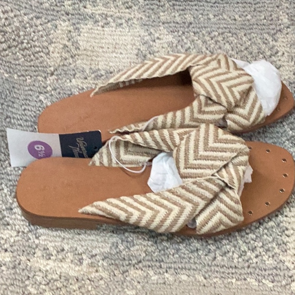 NWT Universal Threads Louise Chevron Print Knotted Slide Sandal Tan SZ 7 - Picture 4 of 5